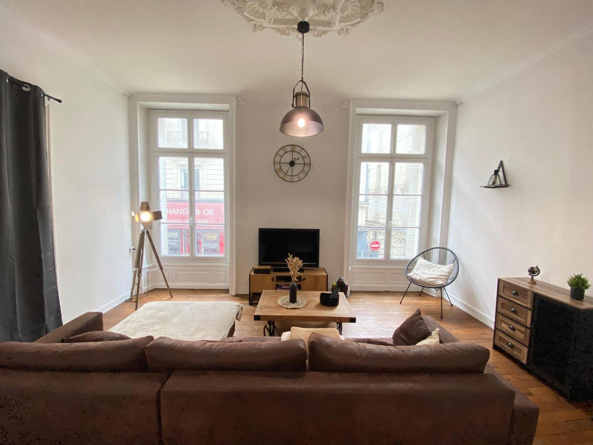 L'Appartement Privilege - 4 Chambres - Coeur D'Angers, Spacieux Et Elegant Εξωτερικό φωτογραφία